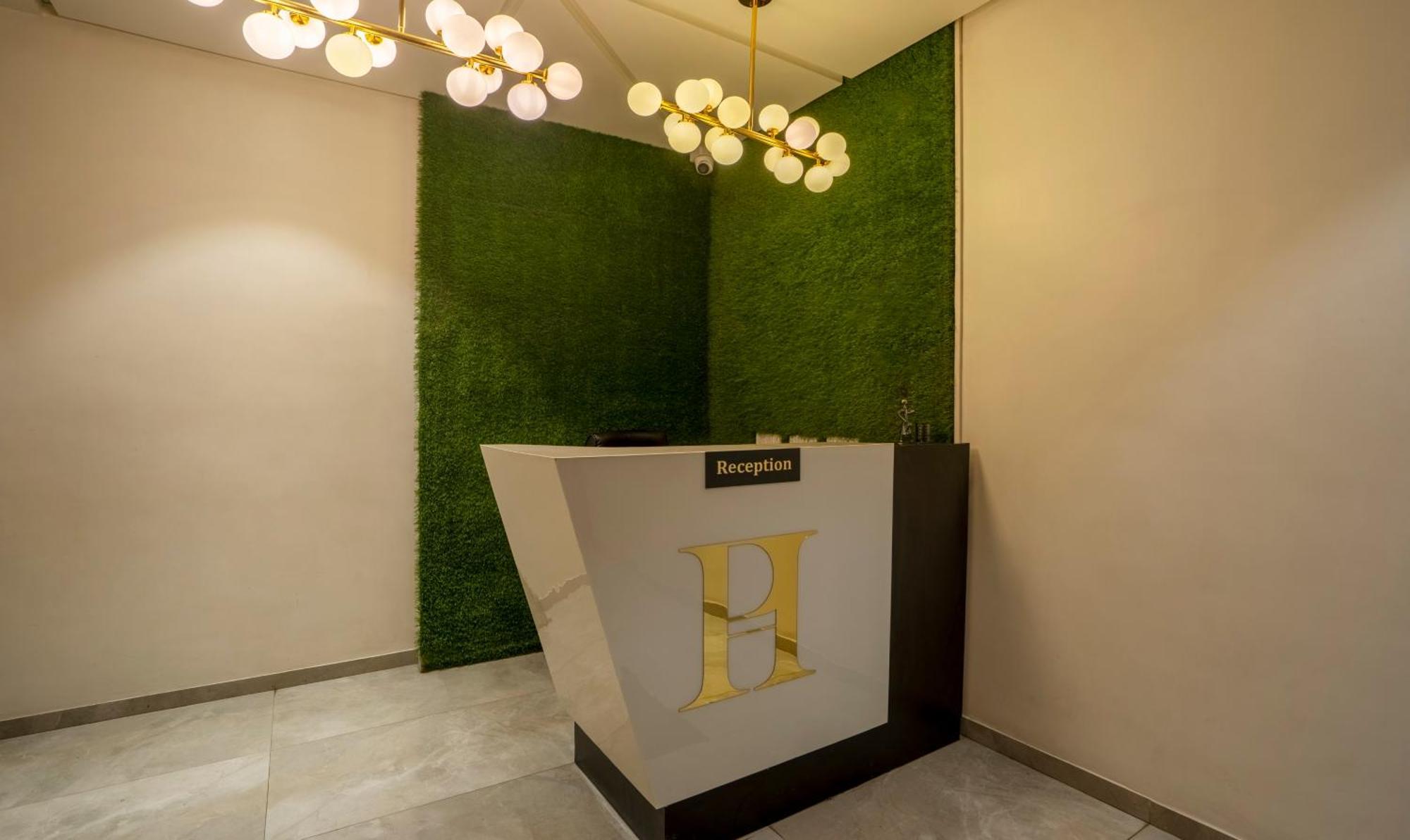 Treebo Prasha Hotel Nashik Buitenkant foto